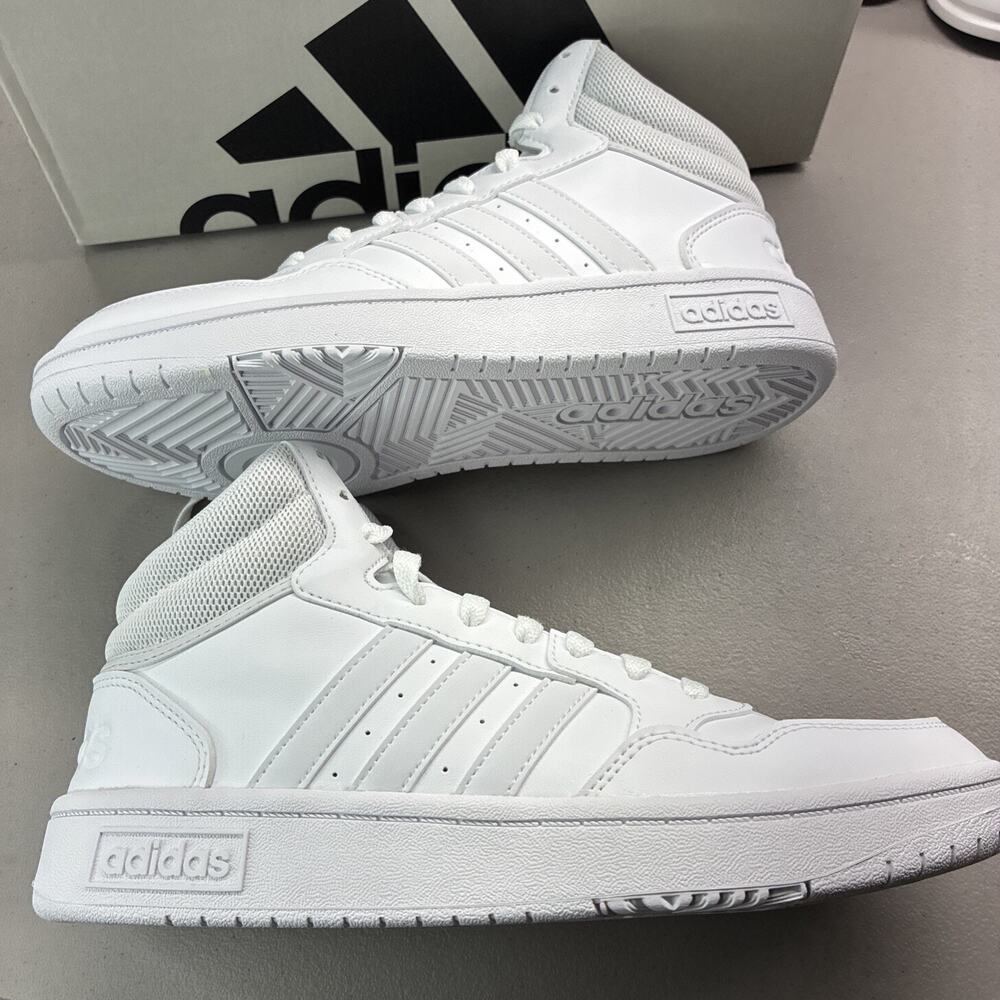 Adidas Women's Size 7 Basketball Shoe Hoops 3.0 Mid White GW5457 New With Box